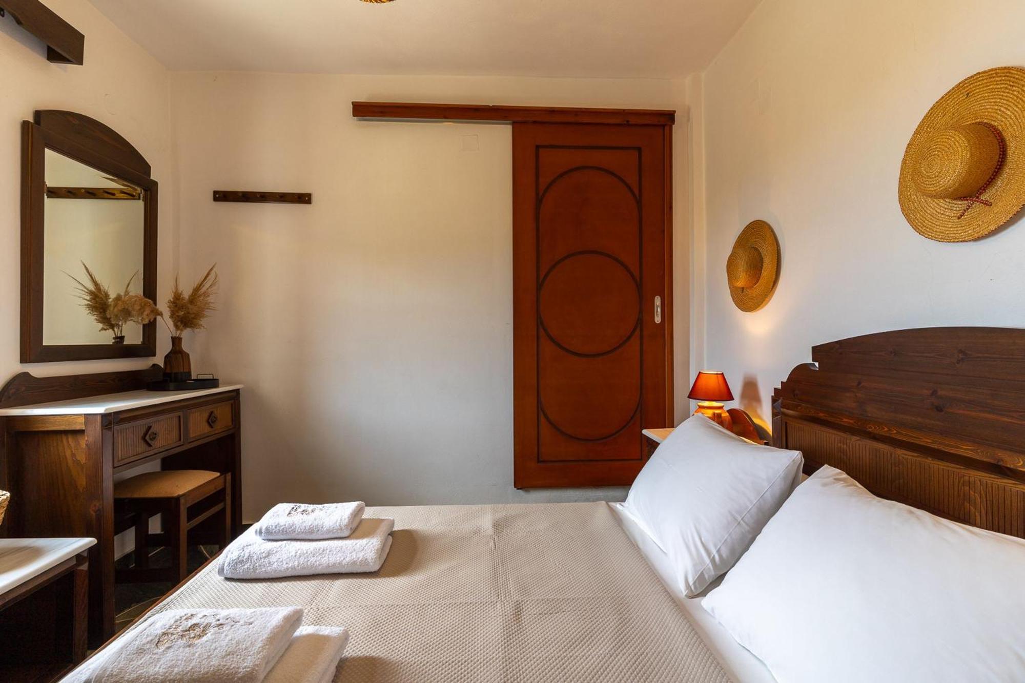 Mirsini Apartments In Sifnos Vathi  Ngoại thất bức ảnh