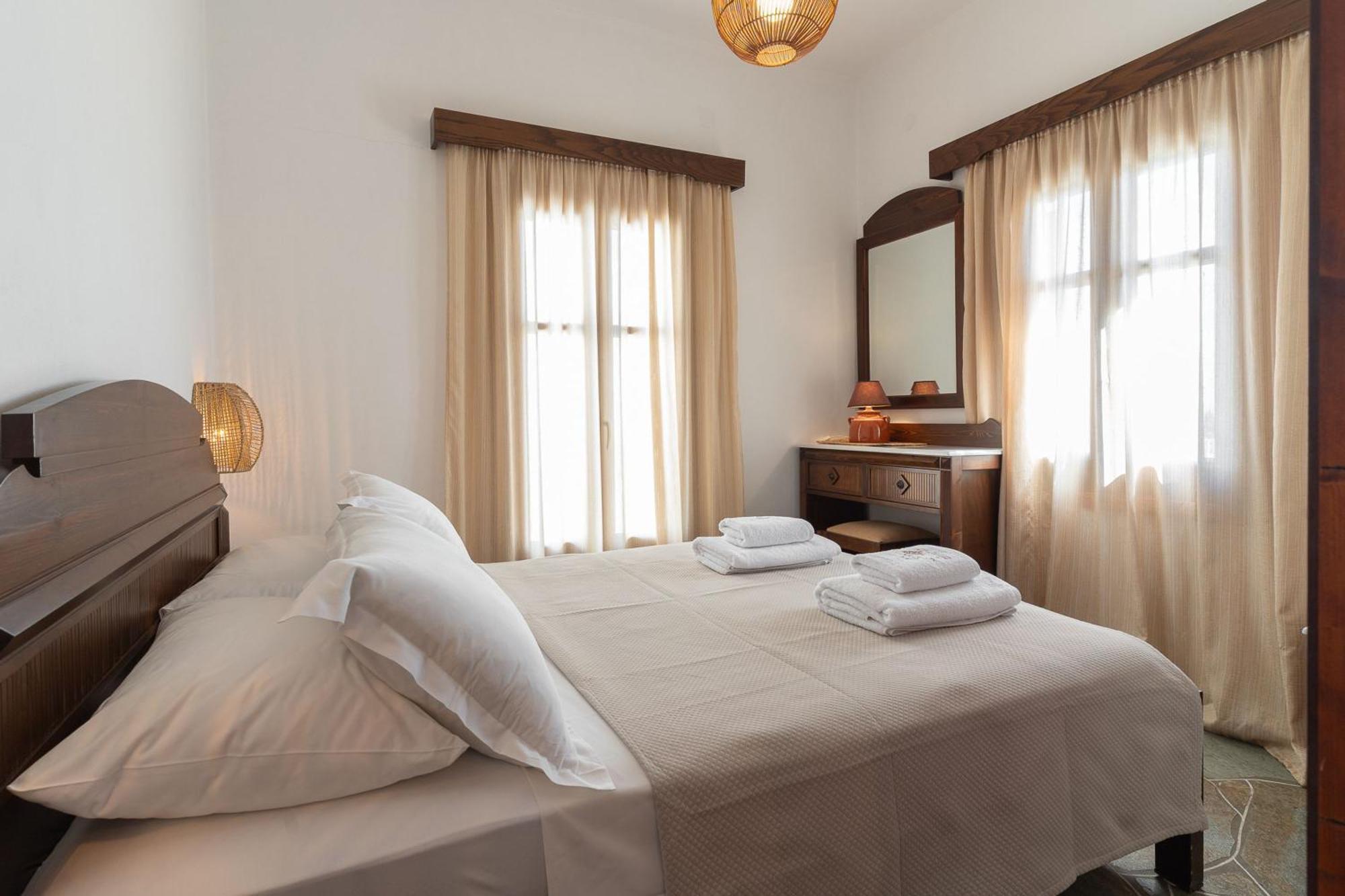 Mirsini Apartments In Sifnos Vathi  Ngoại thất bức ảnh