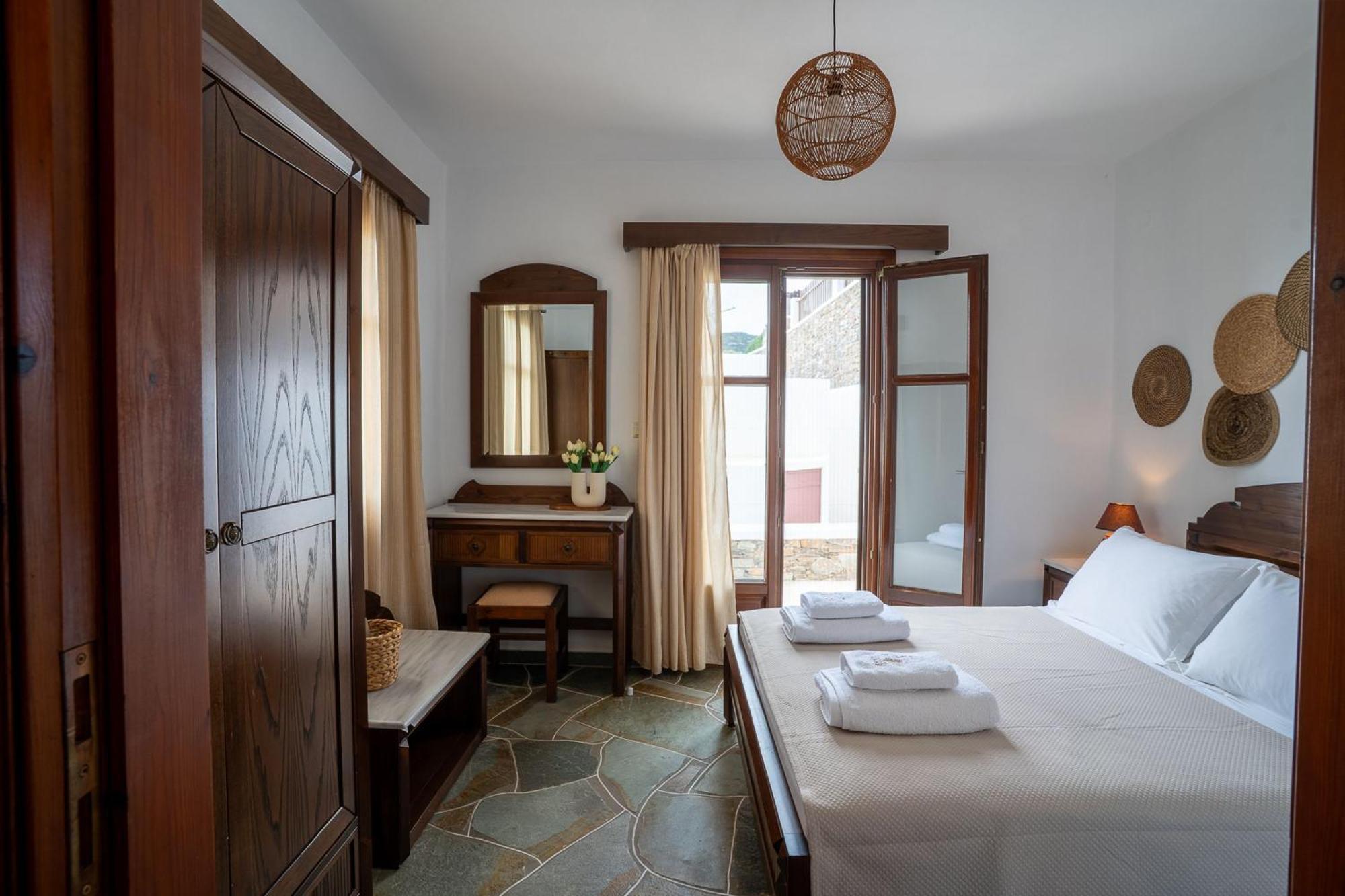 Mirsini Apartments In Sifnos Vathi  Ngoại thất bức ảnh
