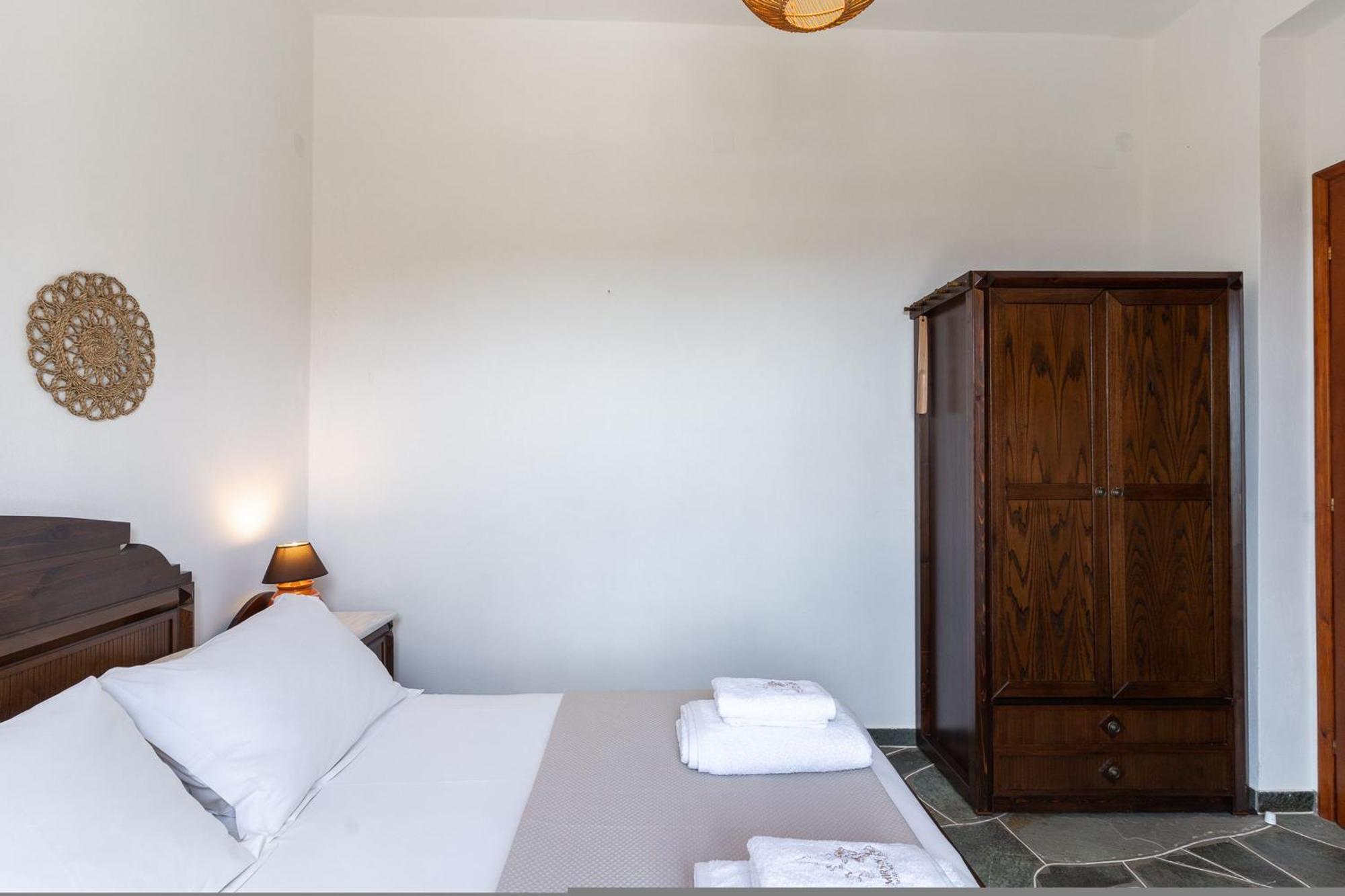 Mirsini Apartments In Sifnos Vathi  Ngoại thất bức ảnh